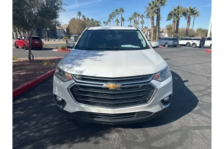 $20680 : Chevrolet Traverse 2021 LT C image 2