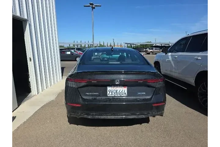 $32500 : Honda Accord Hybrid 2025 Spo image 5