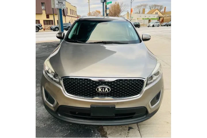 $10500 : 2016 Sorento LX V6 image 3