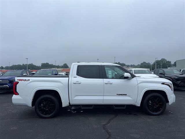 $44991 : PRE-OWNED 2023 TOYOTA TUNDRA image 8