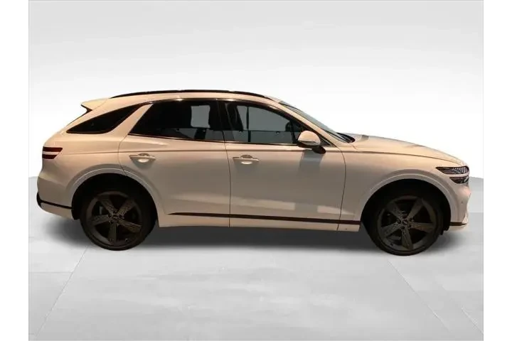 $60 : Genesis GV70 2025 AWD 3.5T S image 3