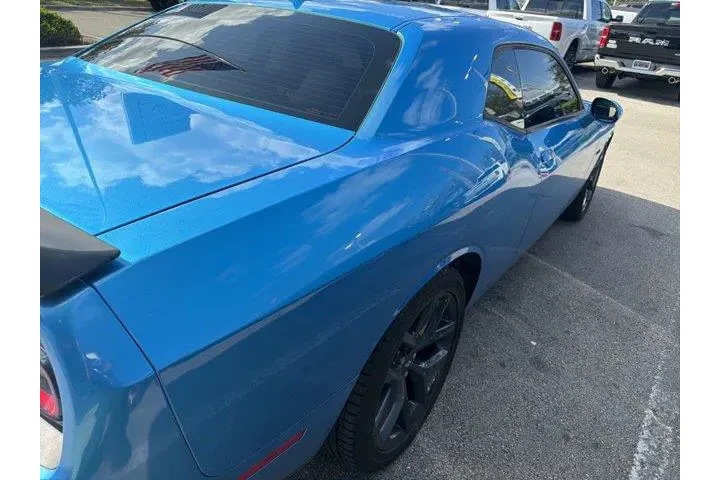 $36990 : Dodge Challenger 2023 R/T 2d image 5