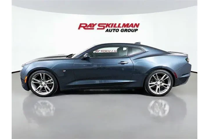 $24975 : Chevrolet Camaro 2019 LT 2dr image 4