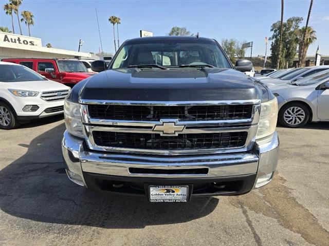 $22999 : 2007 Silverado 2500HD image 4