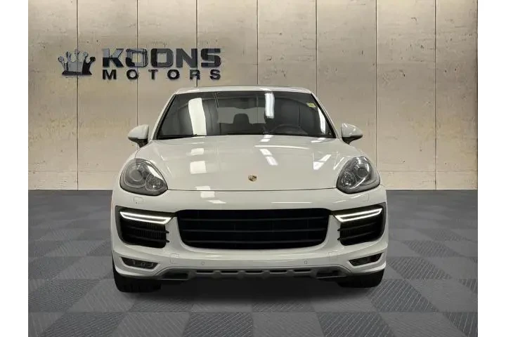 $22000 : Porsche Cayenne 2016 AWD GTS image 3