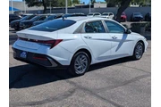 $19999 : Hyundai ELANTRA 2024 SEL 4dr thumbnail