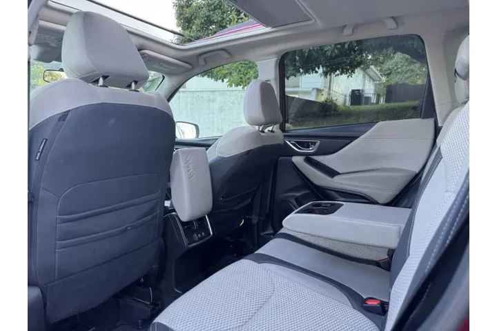 $14999 : 2021 Forester Premium image 9