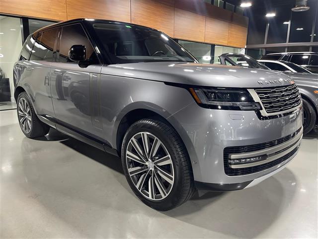 $118990 : Land Rover image 10