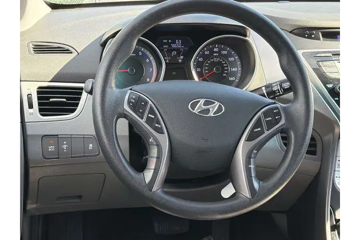 $7990 : Hyundai ELANTRA 2013 GLS 4dr image 9