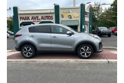 $12495 : 2020 Sportage LX thumbnail