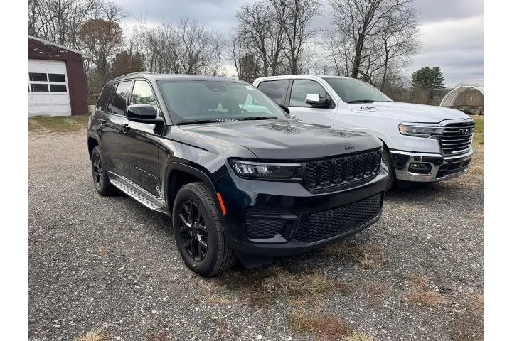 $30995 : Jeep Grand Cherokee 2024 4x4 image 1