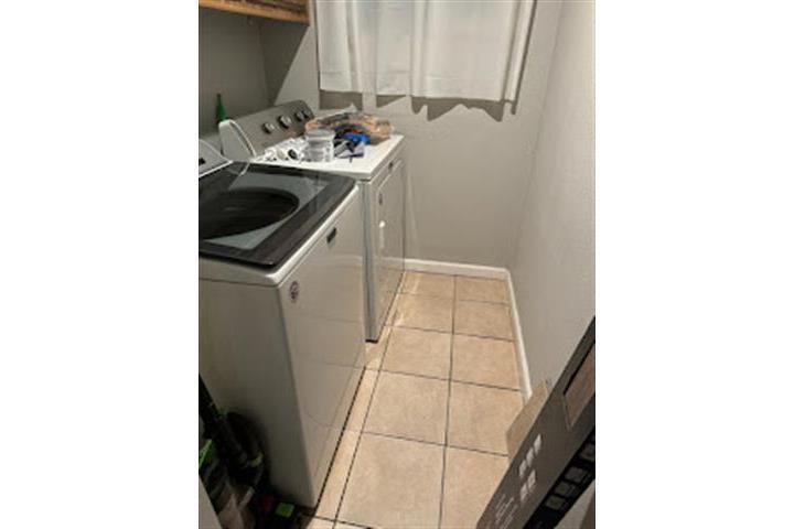 ROOM FOR RENT IN GARDEN GROVE image 1