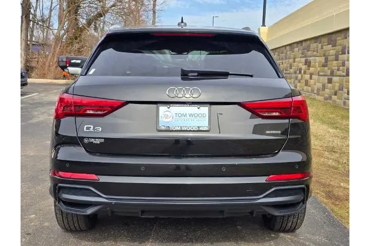 $22000 : Audi Q3 2020 AWD quattro S l image 10