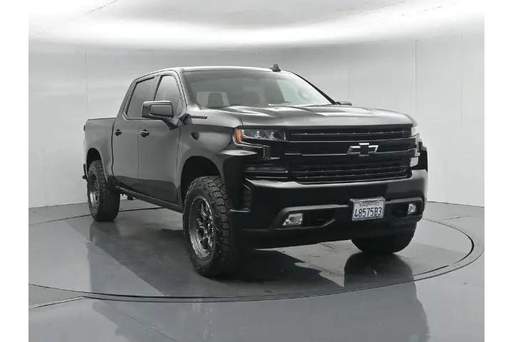 $29900 : Chevrolet Silverado 1500 202 image 1