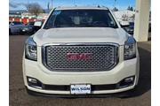 $17999 : GMC Yukon 2015 4x4 Denali 4d thumbnail