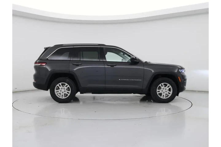 $27998 : Jeep Grand Cherokee 2022 4x4 image 7