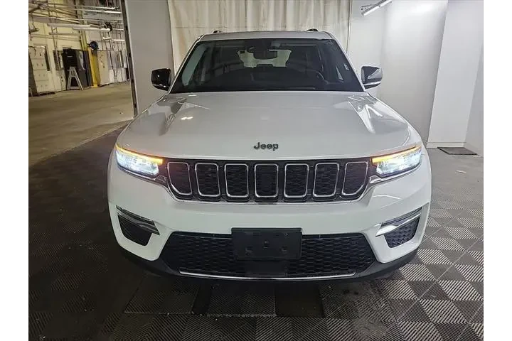 $24695 : Jeep Grand Cherokee 2023 4x4 image 2