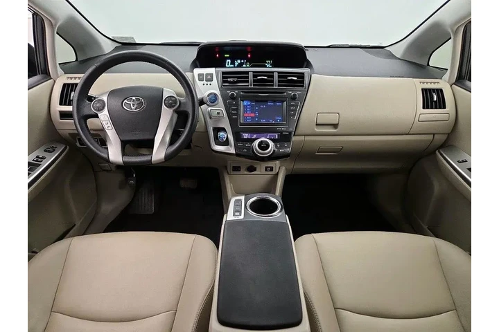 $15998 : Toyota Prius v 2014 Five 4dr image 9