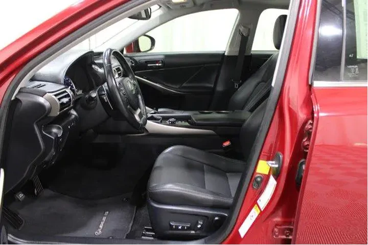 $19982 : Lexus IS 350 2014 AWD 4dr Se image 3