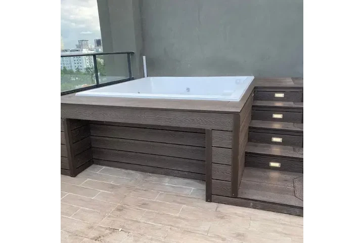 California 777 Pool Fiberglass image 6