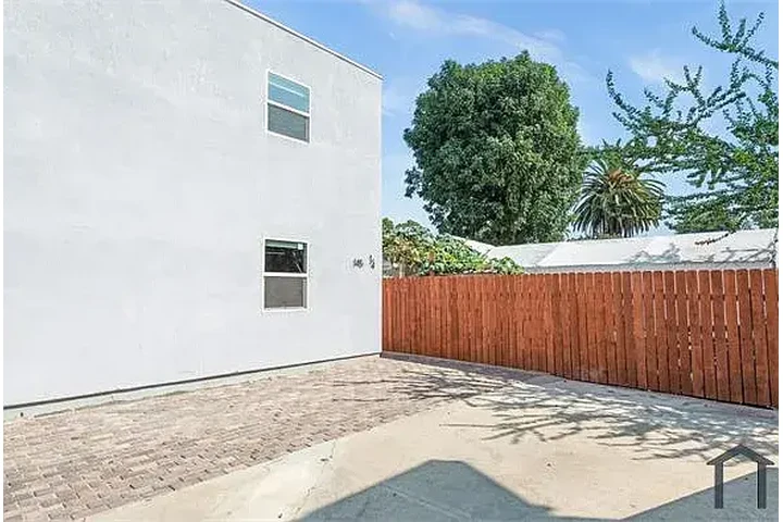 $2180 : New 2bd 1ba @LA image 2