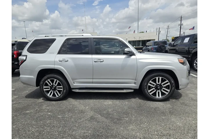 $24991 : Toyota 4Runner 2016 4x4 SR5 image 4