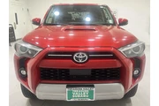 $39777 : Toyota 4Runner 2022 4x4 TRD thumbnail