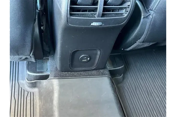 $22829 : Ford Escape 2022 AWD SEL 4dr image 9