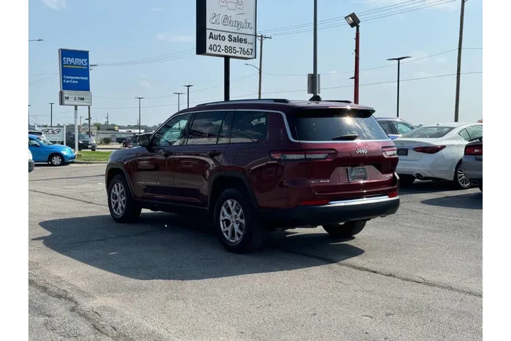 $28850 : 2021 Grand Cherokee L Limited image 3