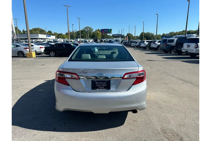 $7980 : 2013 Camry 4dr Sdn SE Auto (N image 3