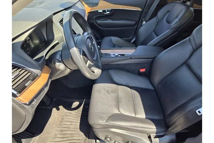 $36991 : Volvo XC90 2022 AWD T6 Momen image 8