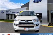 $28588 : PRE-OWNED  TOYOTA 4RUNNER LIMI thumbnail