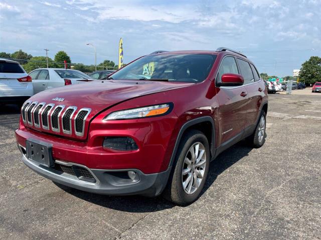 $17995 : 2017 Cherokee Limited image 2