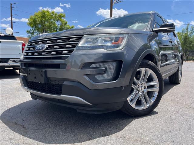 $15288 : 2016 Explorer XLT, CLEAN CARF image 9