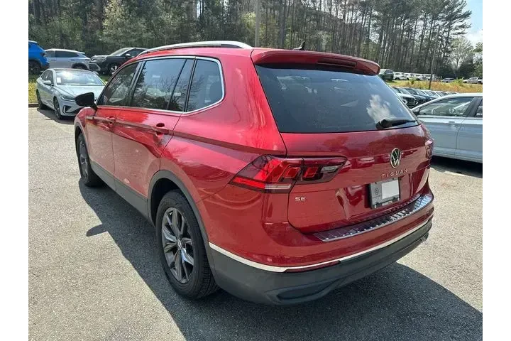 $20993 : Volkswagen Tiguan 2022 SE 4d image 7