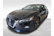 $24481 : Nissan Altima 2022 2.0 SR 4d thumbnail