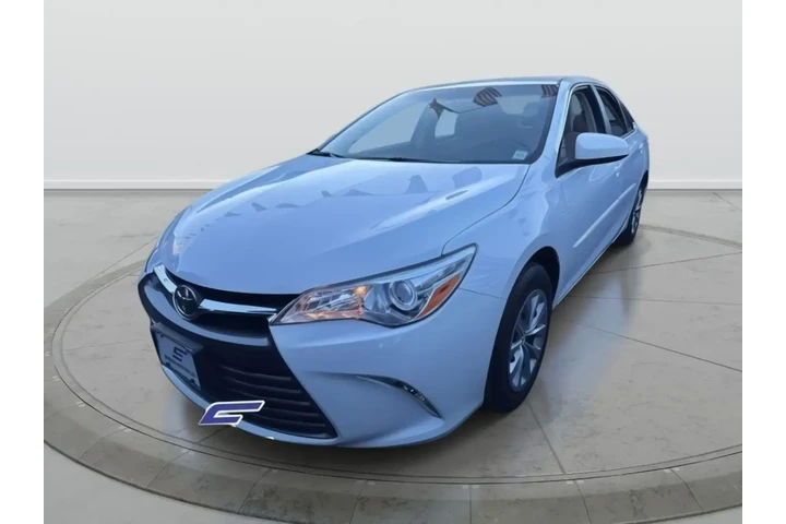 $18298 : Toyota Camry 2017 LE 4dr Sed image 3