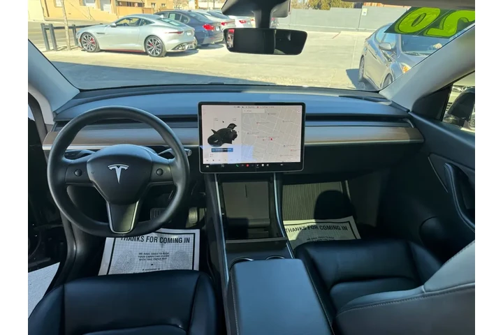 2020 Model Y Long Range image 9