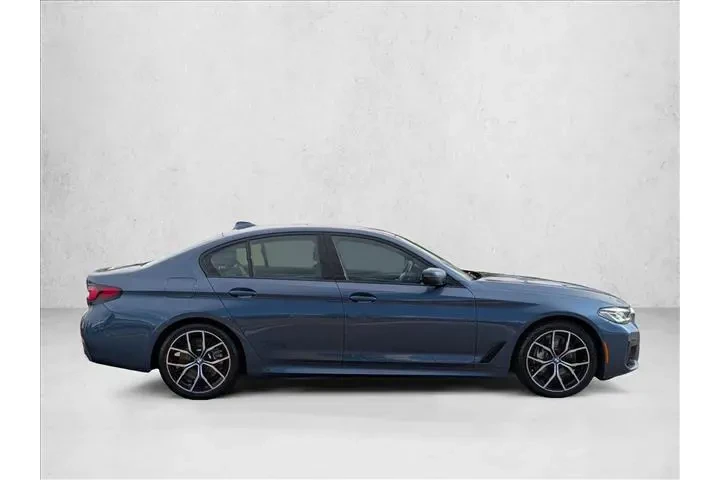 $39970 : BMW 5 Series 2023 540i 4dr S image 4