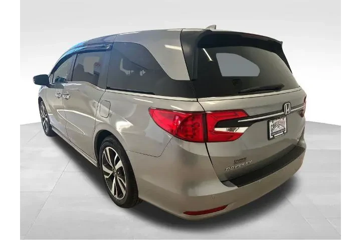$38764 : Honda Odyssey 2023 Touring 4 image 5