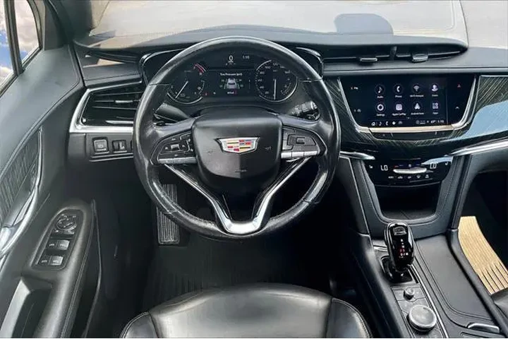 $27793 : Cadillac XT6 2022 Premium Lu image 8