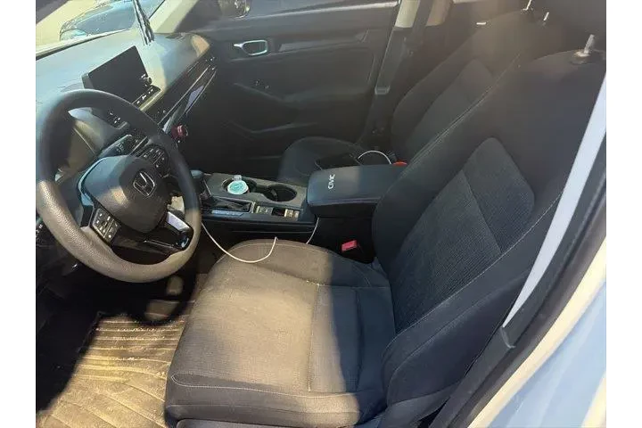 $18992 : Honda Civic 2022 LX 4dr Seda image 9