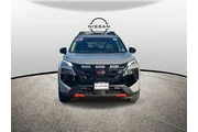 $27985 : Nissan Rogue 2025 AWD SV 4dr thumbnail