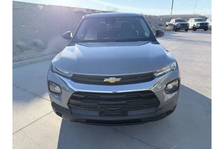$17186 : Chevrolet Trailblazer 2023 L image 2
