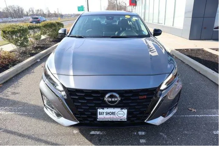 $22162 : Nissan Altima 2024 2.5 SR 4d image 4