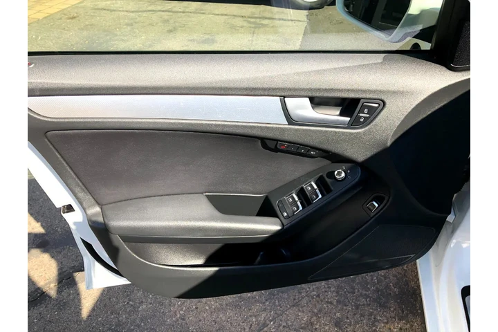 $9990 : 2013 A4 2.0T Sedan quattro Ti image 10