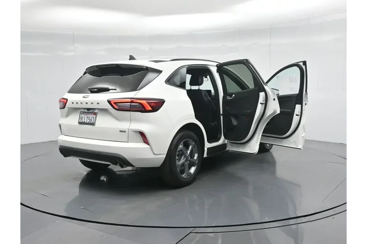 $18952 : Ford Escape Hybrid 2024 ST-L image 6