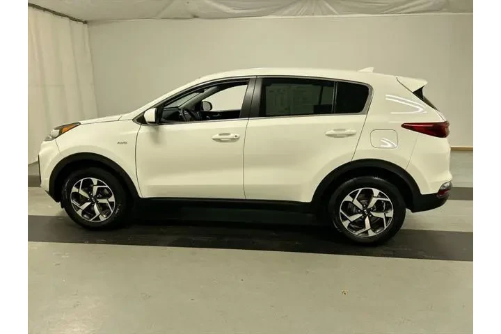 $16111 : Kia Sportage 2020 AWD LX 4dr image 6