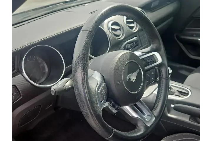 $24500 : Ford Mustang 2023 EcoBoost P image 2