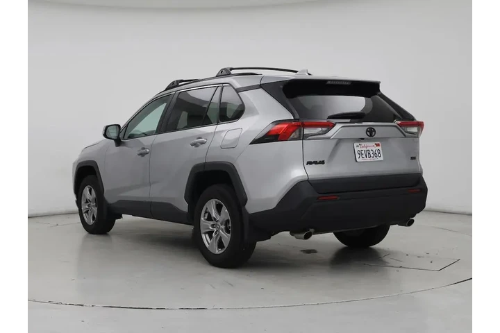 $31998 : Toyota RAV4 2023 XLE 4dr SUV image 2